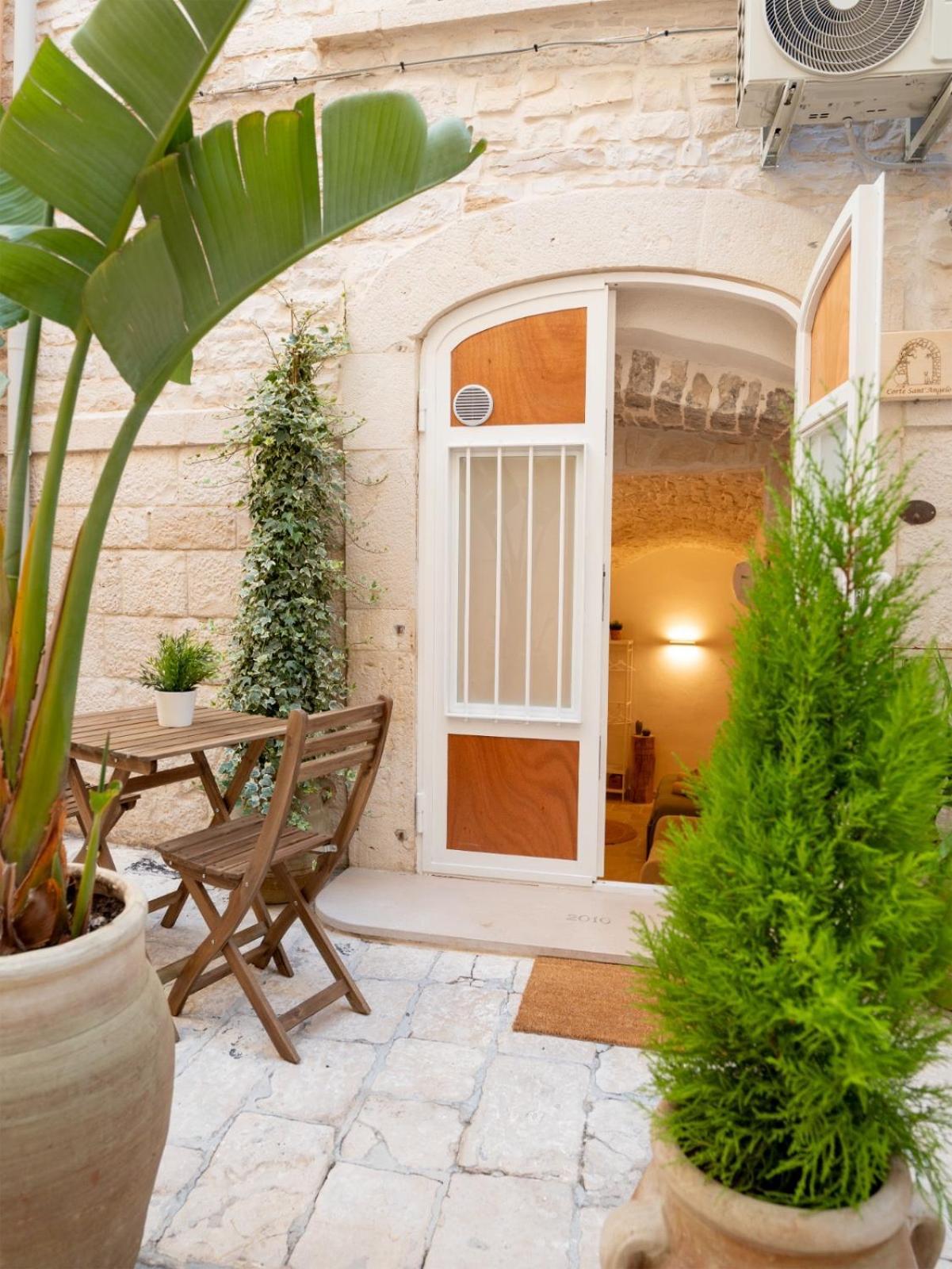 Dimora Corte Sant Angelo Hotel บิตอนโต ภายนอก รูปภาพ
